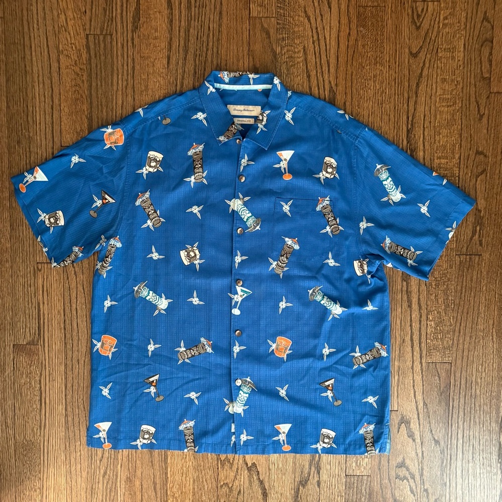 Men’s TOMMY BAHAMA Tiki Harbor Old Royal Color NWOT Size XL